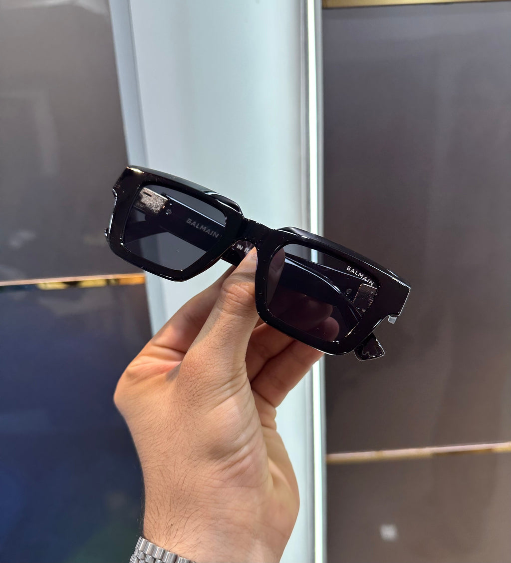 Balmain Paris Black Gold Limited Edition Luxury Shade With Original Packing