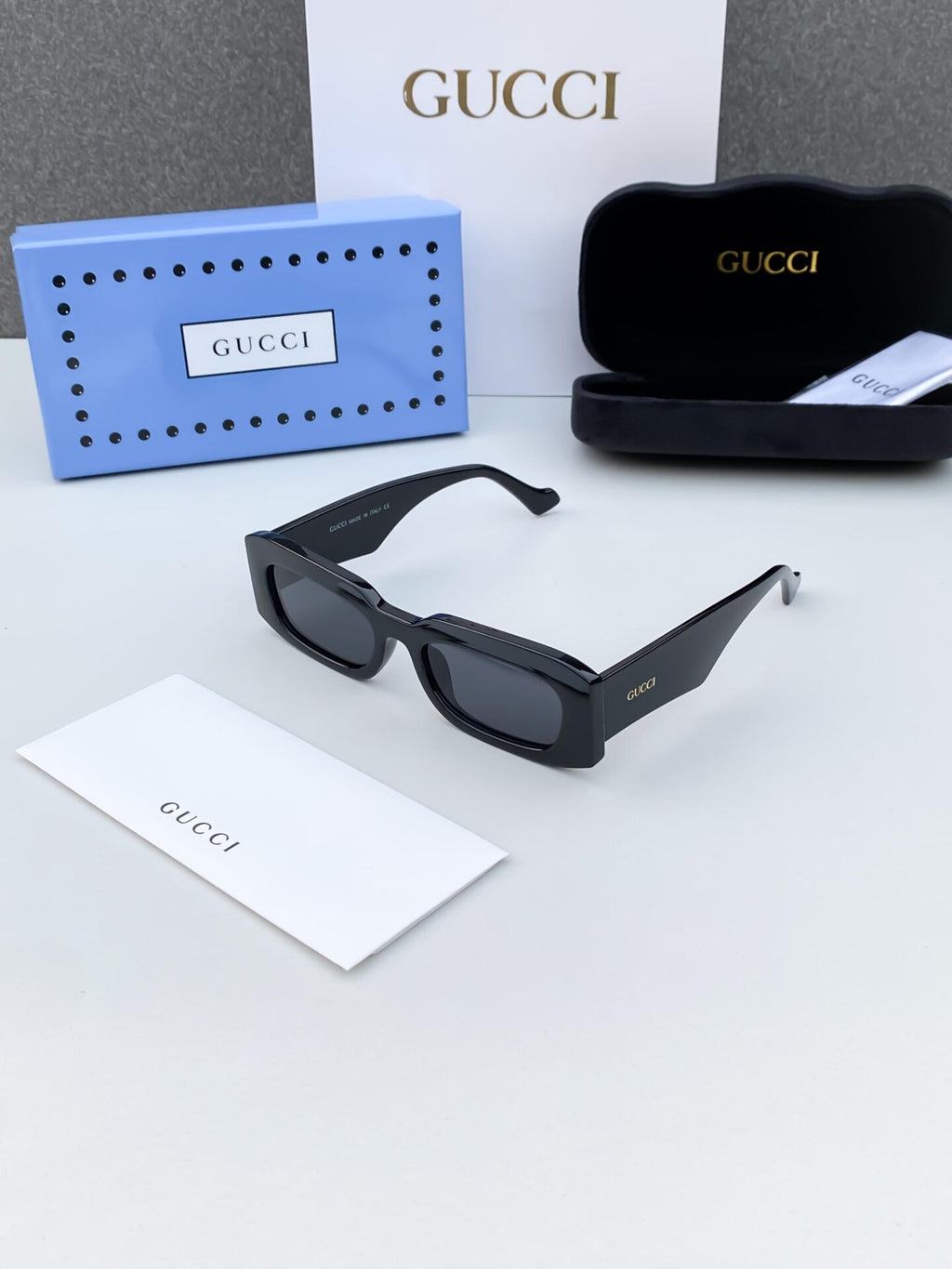Plastic Frame Black Square Sunglasses
