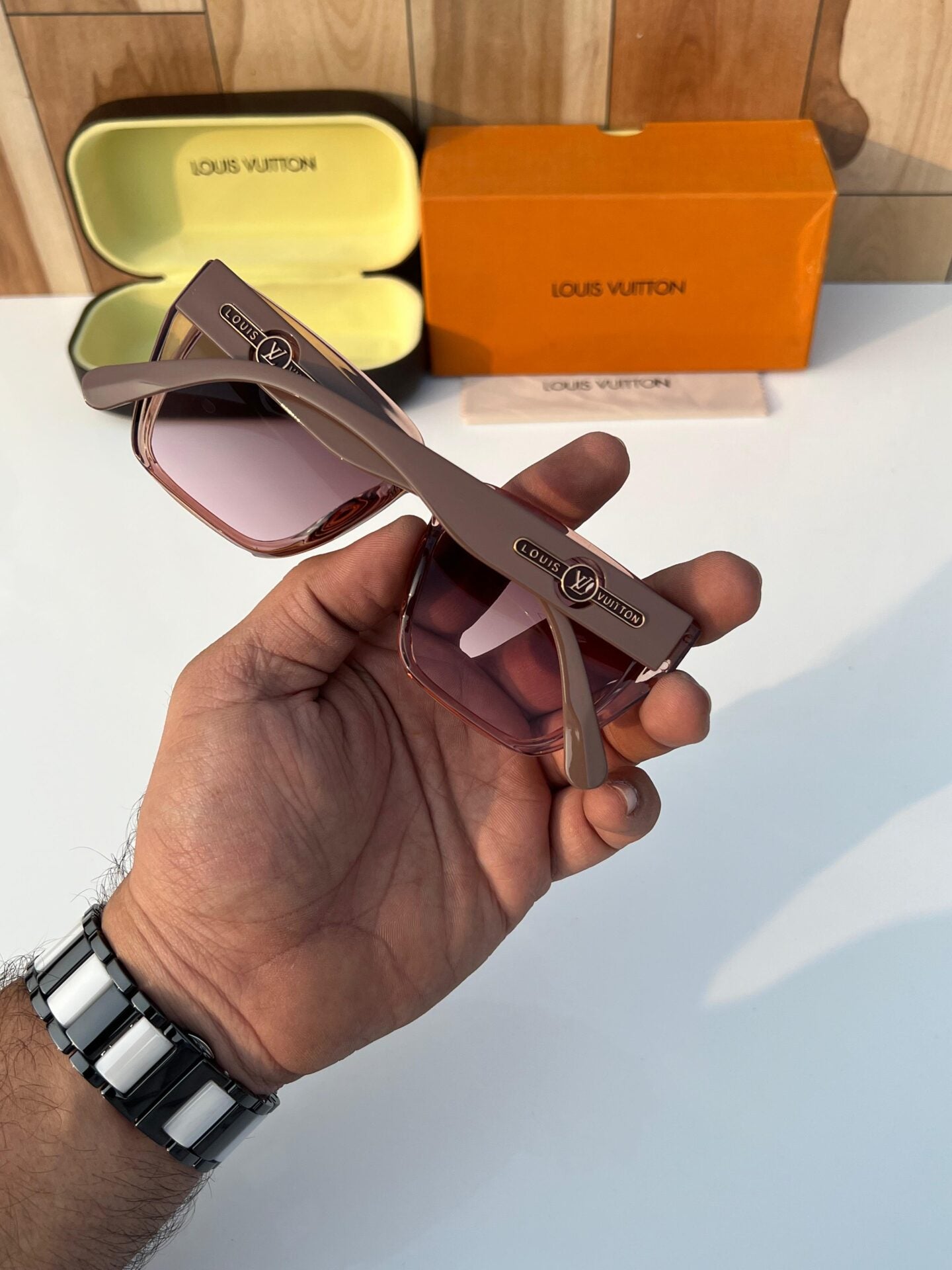 Brown Gradient Square Sunglasses