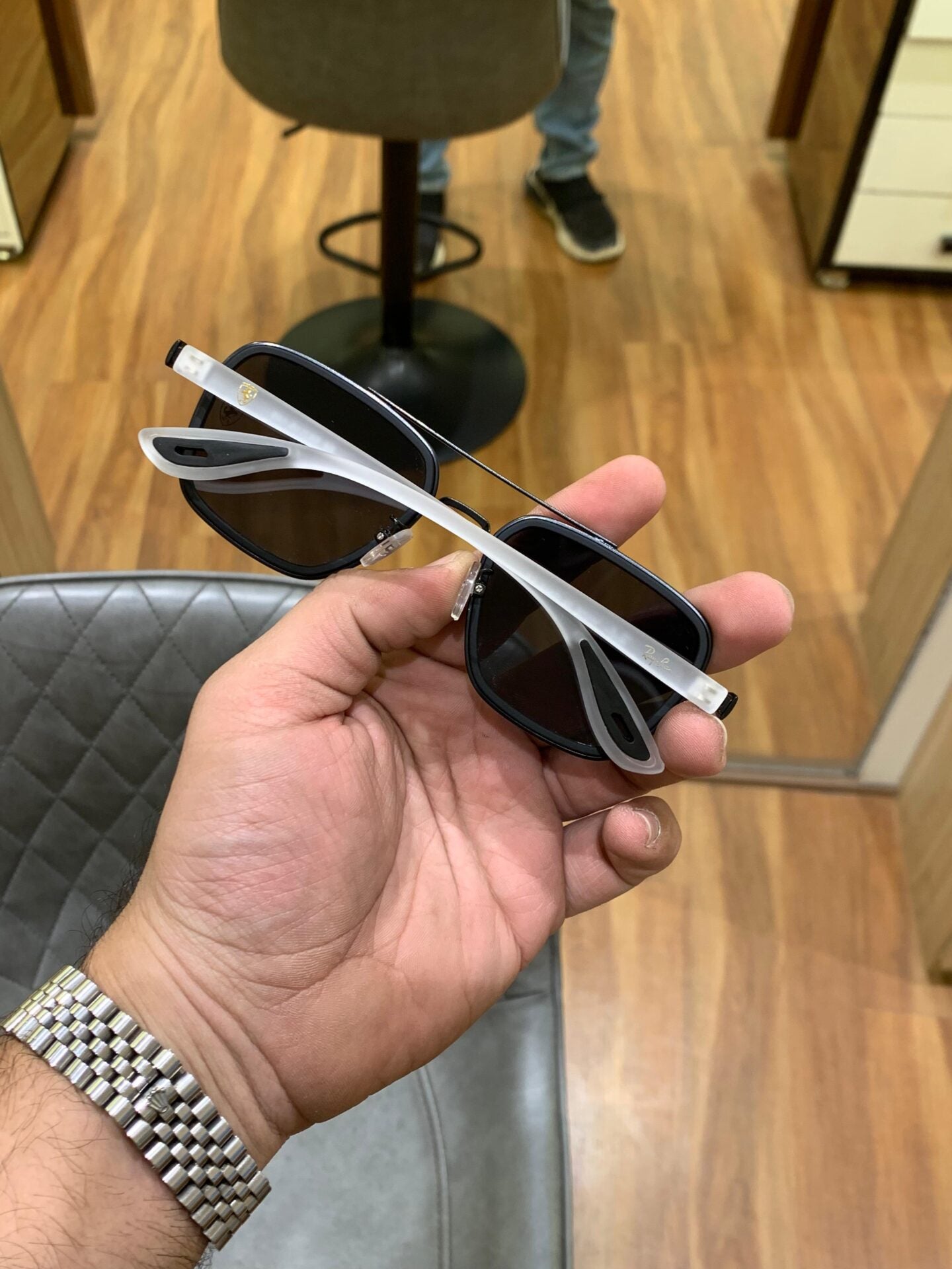 Black Aviator Sunglasses for Men