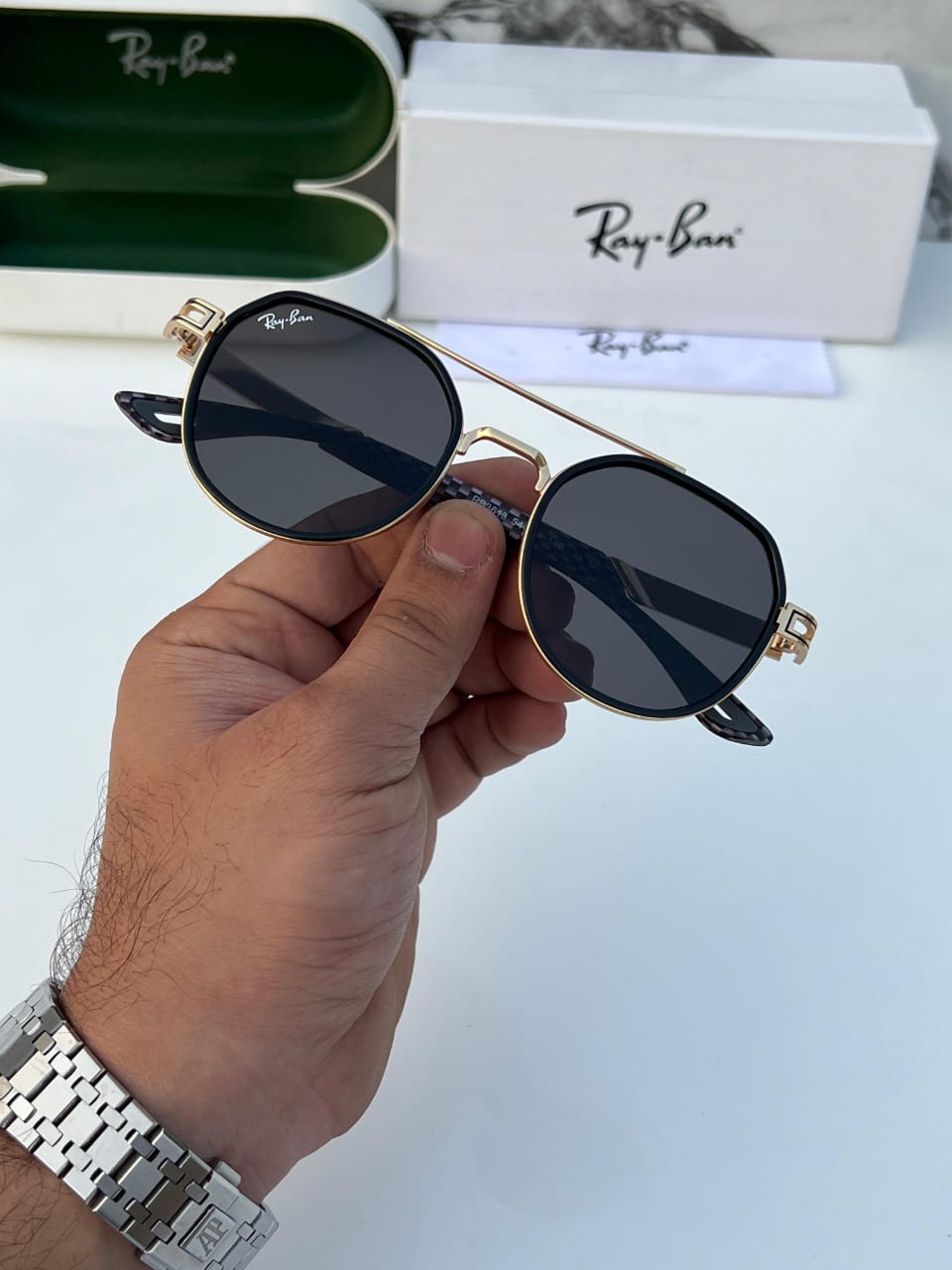 Black Aviator Sunglasses