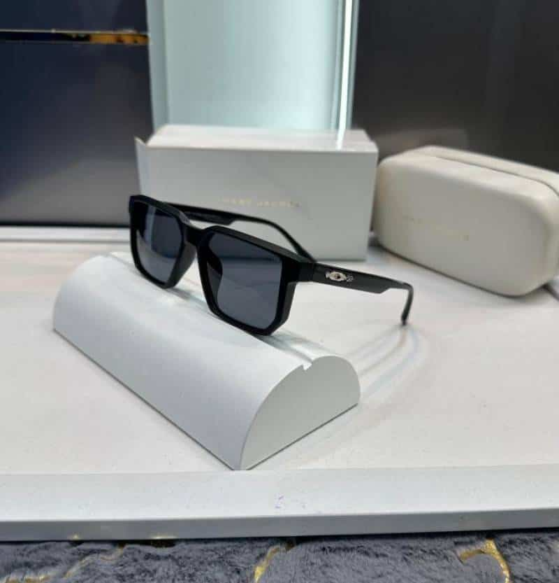 Marc Jacobs All Black Premium Shades 6011