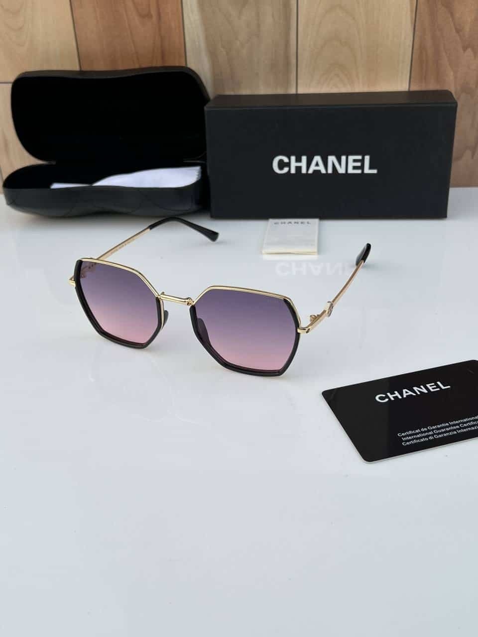 Chanel_2504_gold_violet