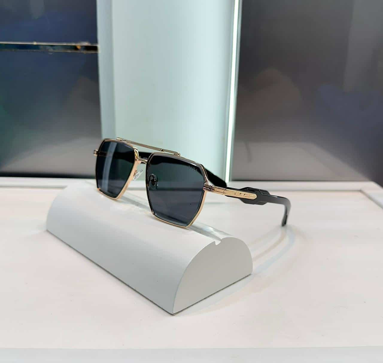 Dita Gold Black Designer Shade 9116