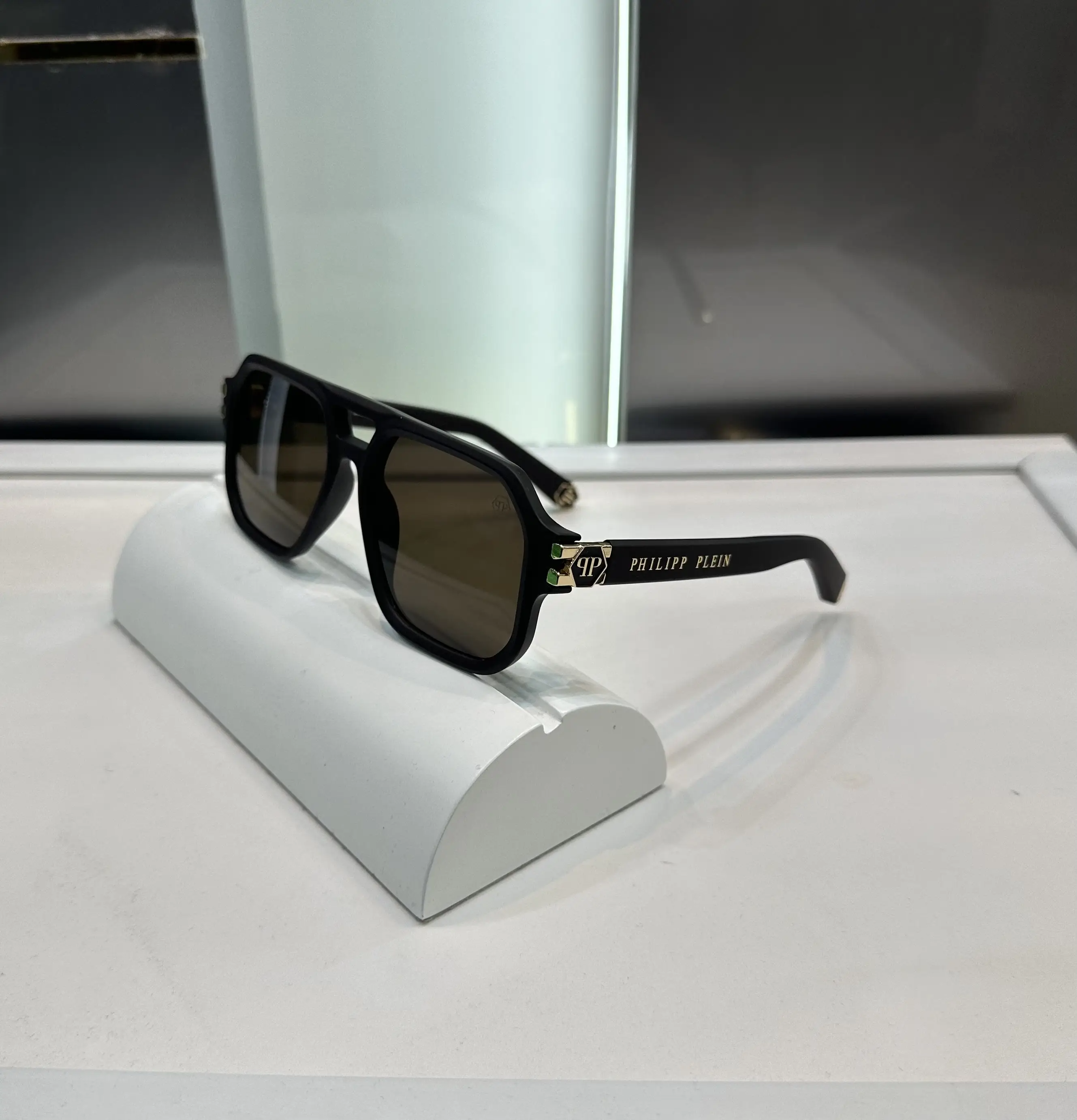 Philipp Plein Designer Brown Premium Shade 532