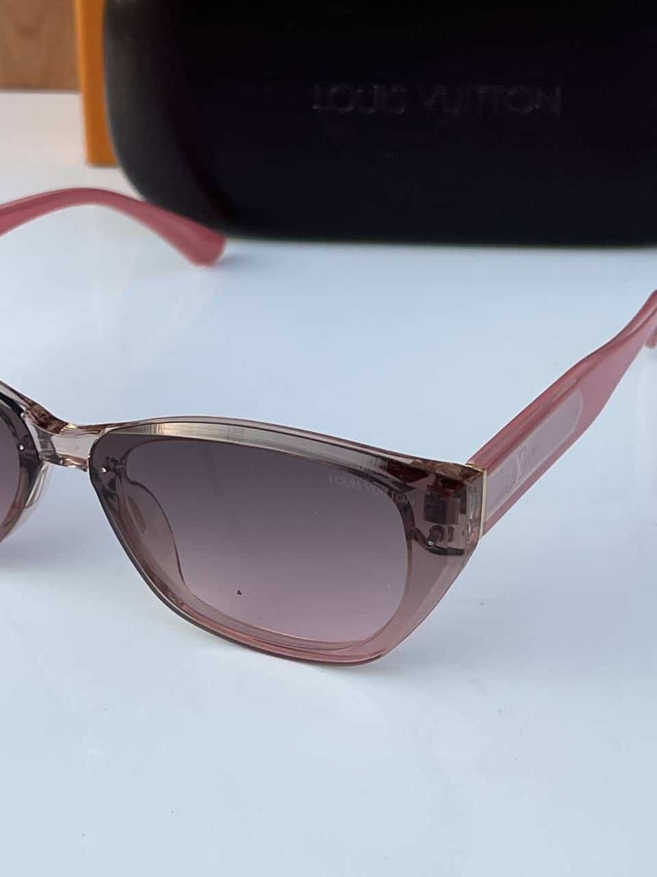 Louis_vuitton_2900_pink