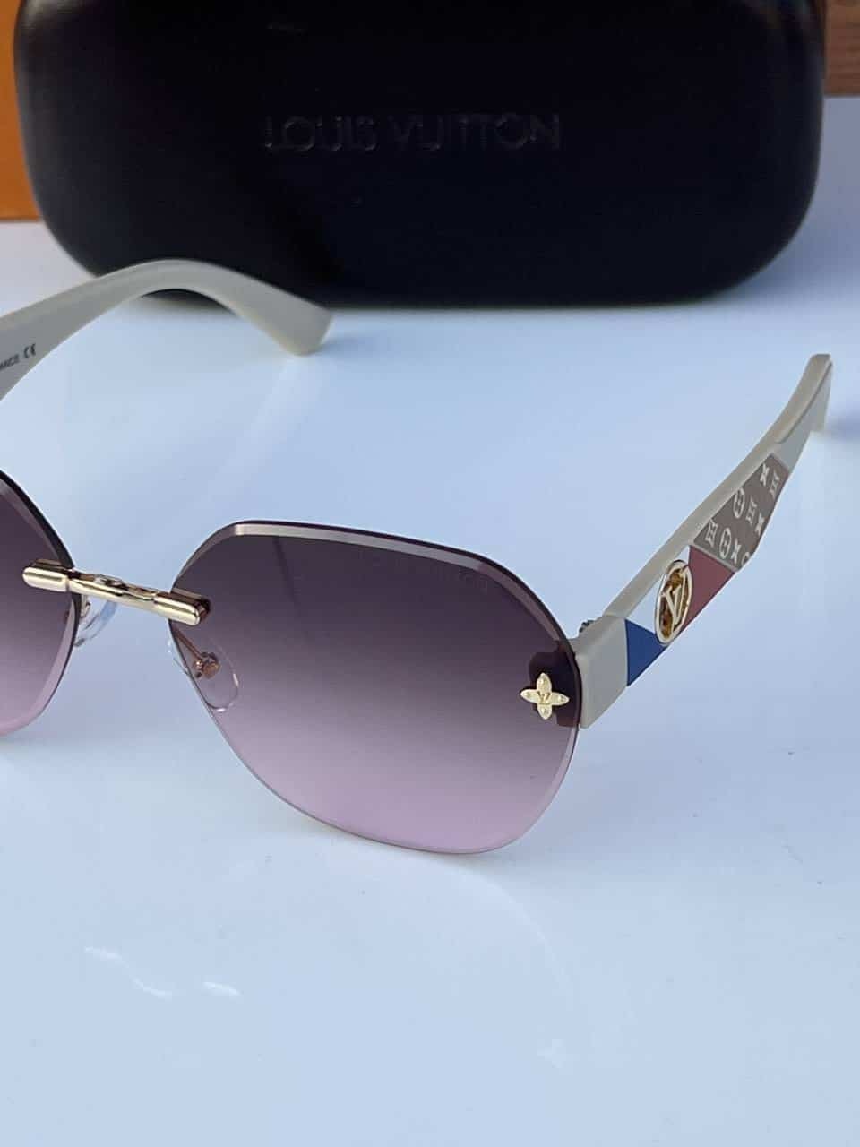Louis_vuitton_58196_cream_pink