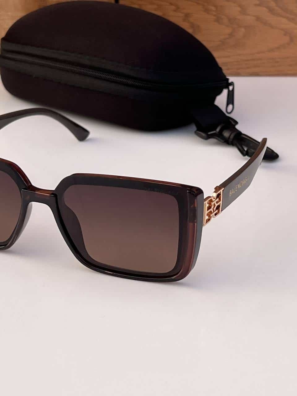 Balenciaga 80070 brown