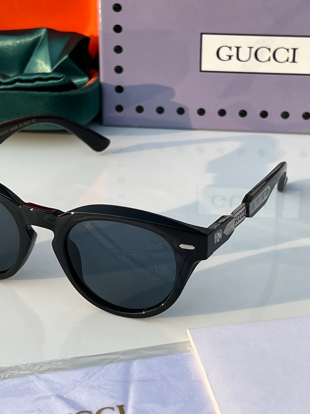 GuCcI 2921 black silver