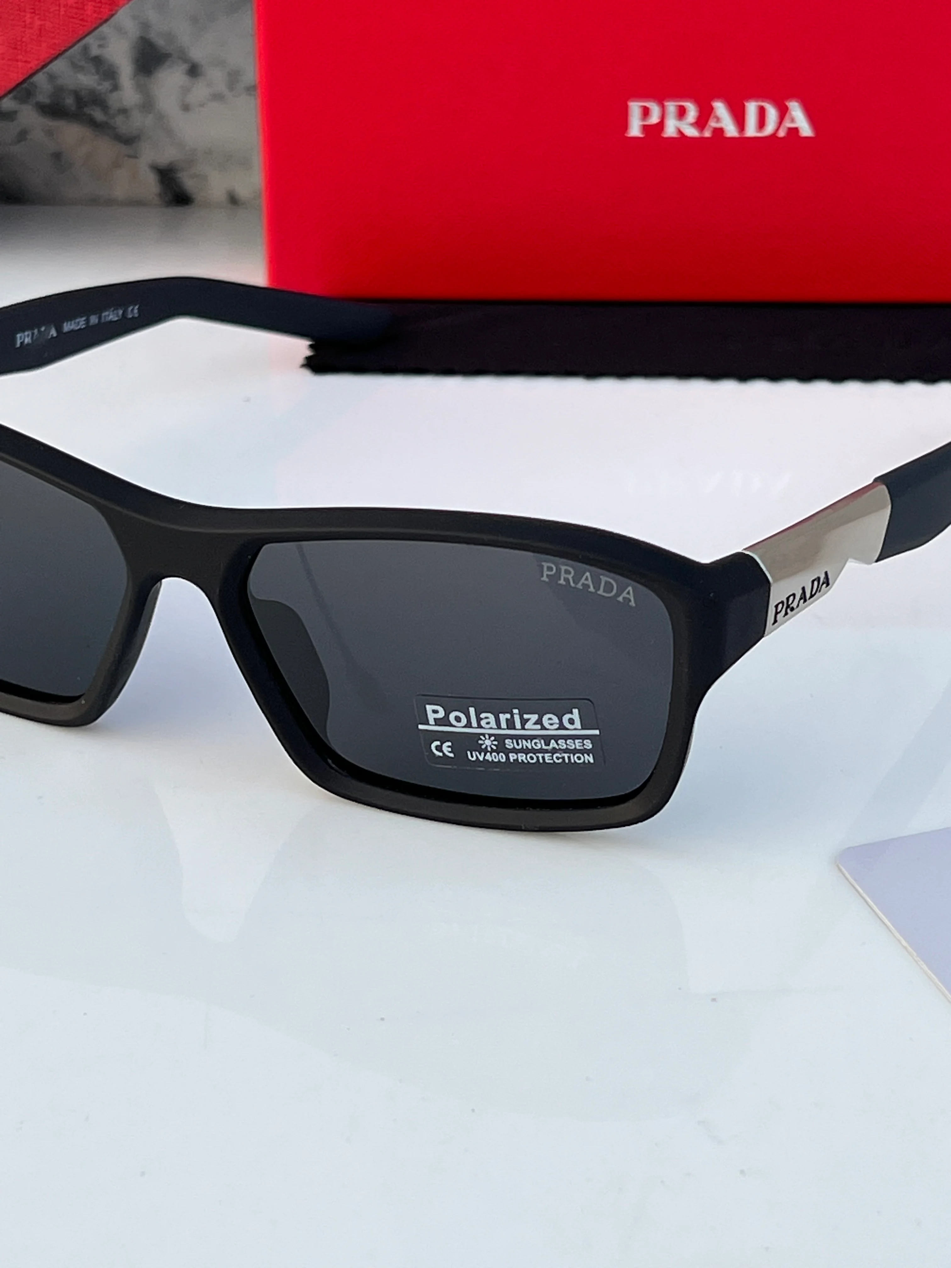 PrAda_1319_black_silver