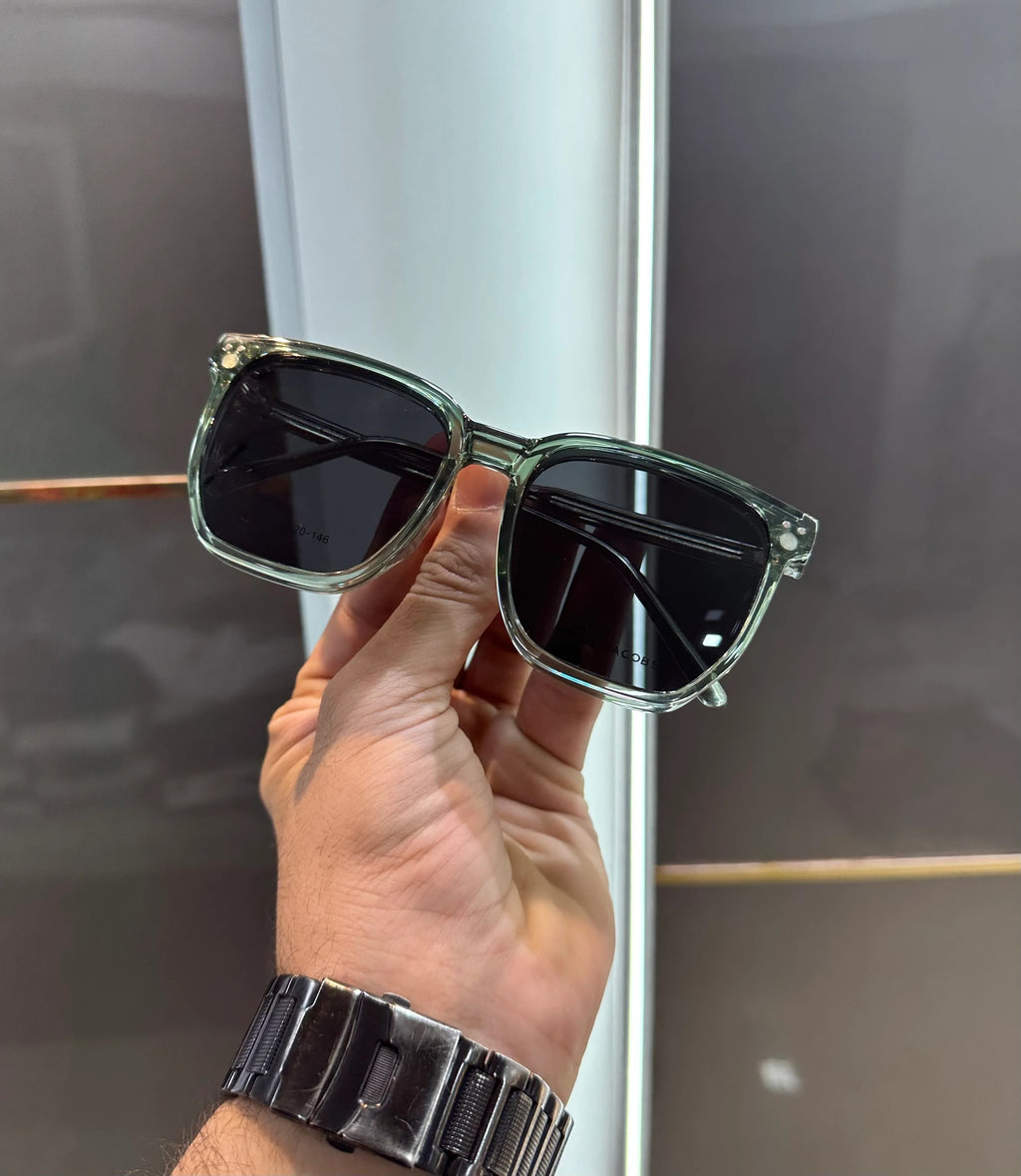 Marc Jacobs Aqua Black Convertible Shade Attachment 8190