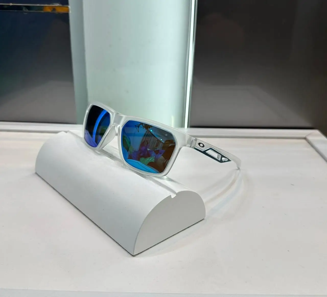 Oakley White Blue Premium Shade 3380