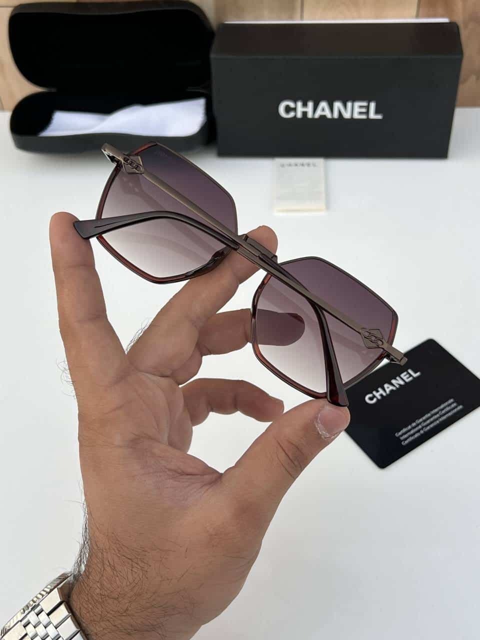 Chanel_2504_brown