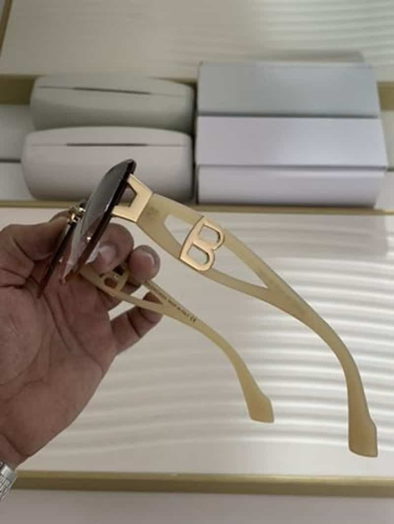 Loewe_58176_gold_cream