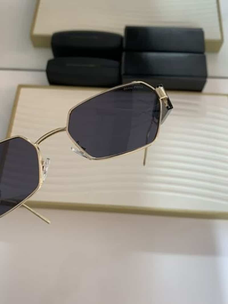 Balenciaga_58169_pink_cream