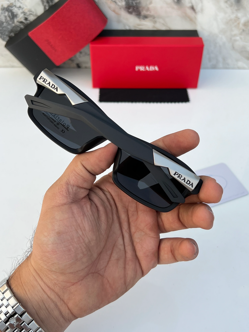 PrAda_1319_black_silver