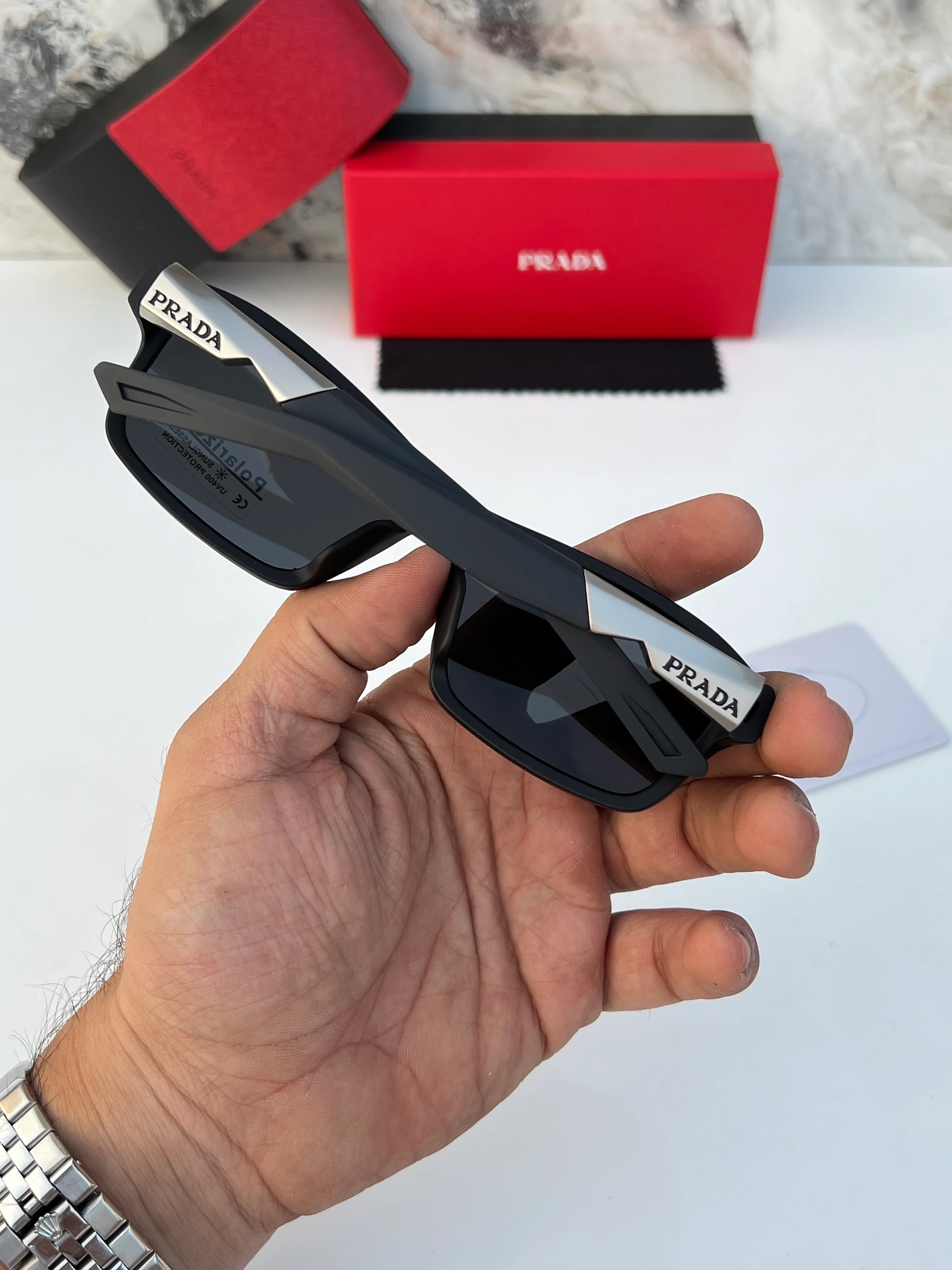 PrAda_1319_black_silver