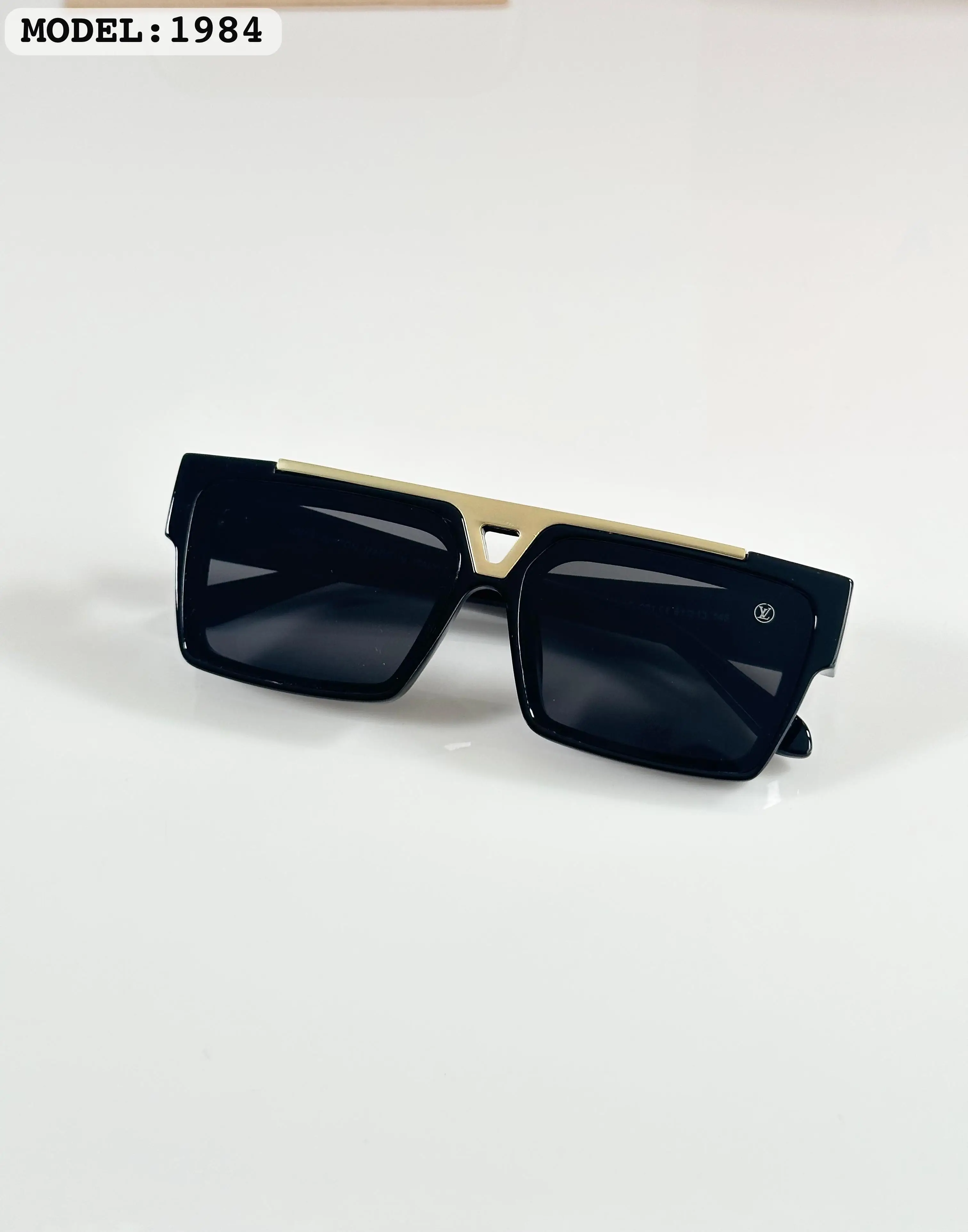 LOUIS VUITTON sunglasses