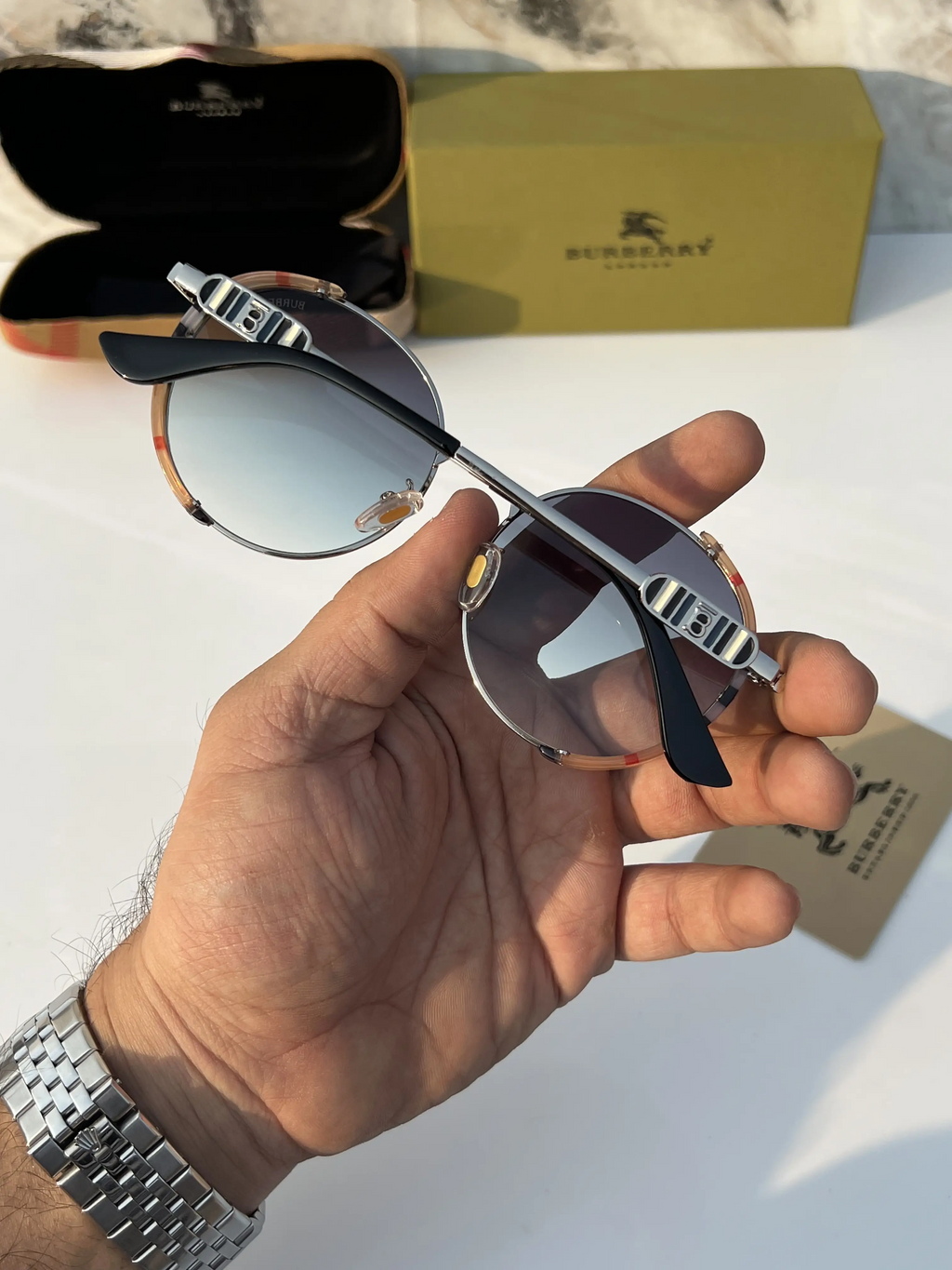 BuRbErry_2501_silver_blue