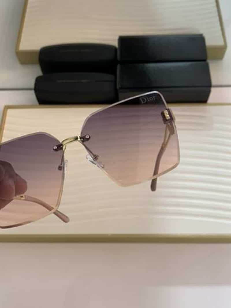 Loewe_5013_pink