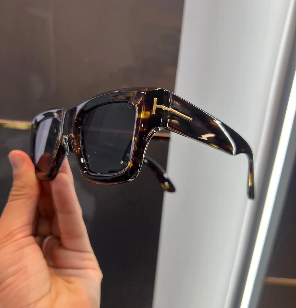 Tomf0rd Tiger Black Premium Shade 184