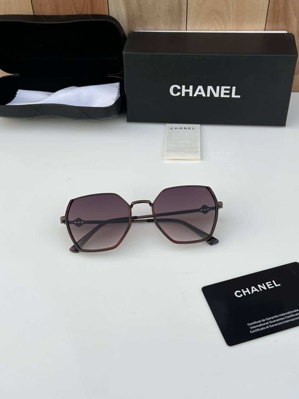 Chanel_2504_brown