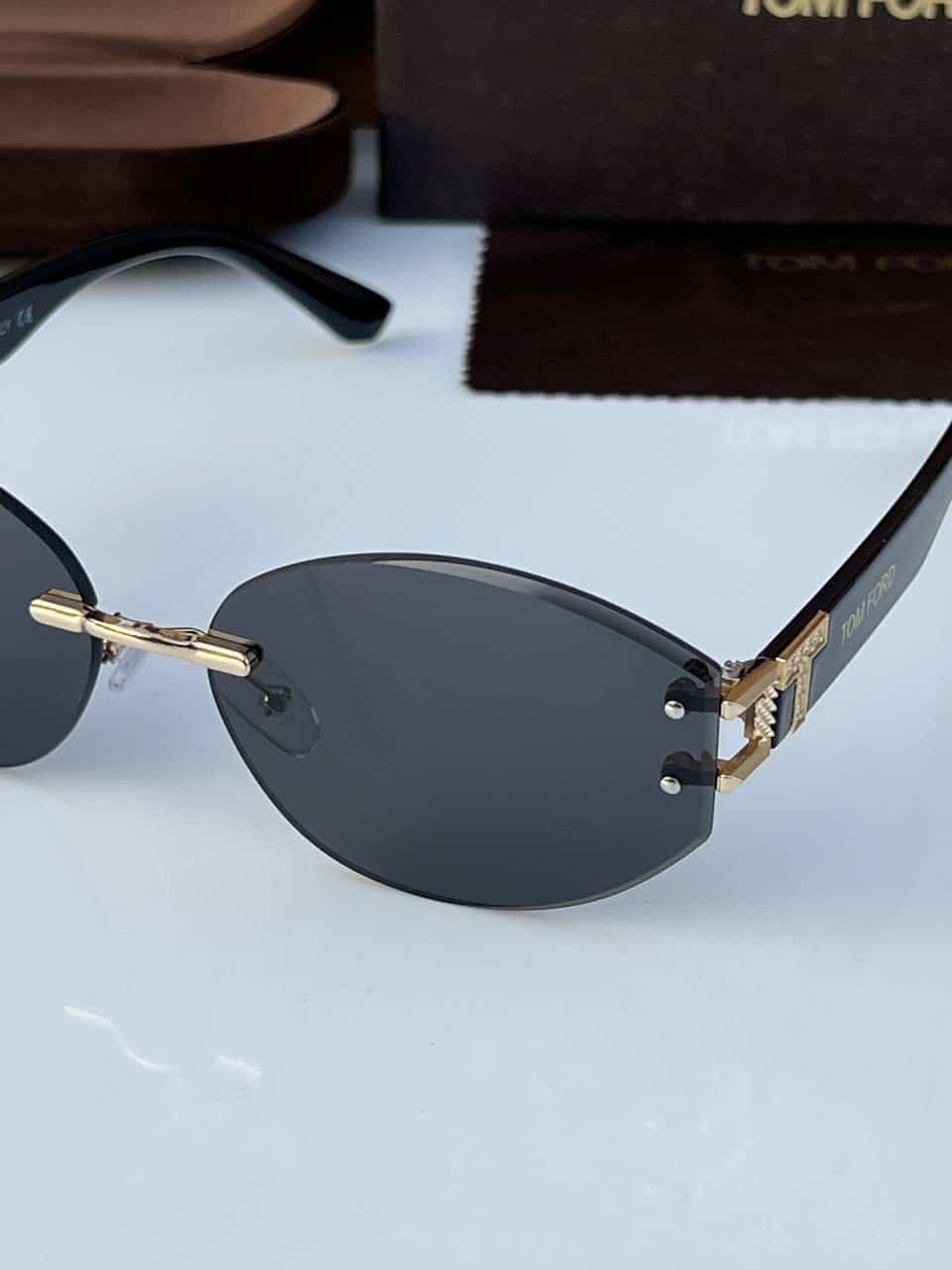 TomFoRD_58178_gold_black
