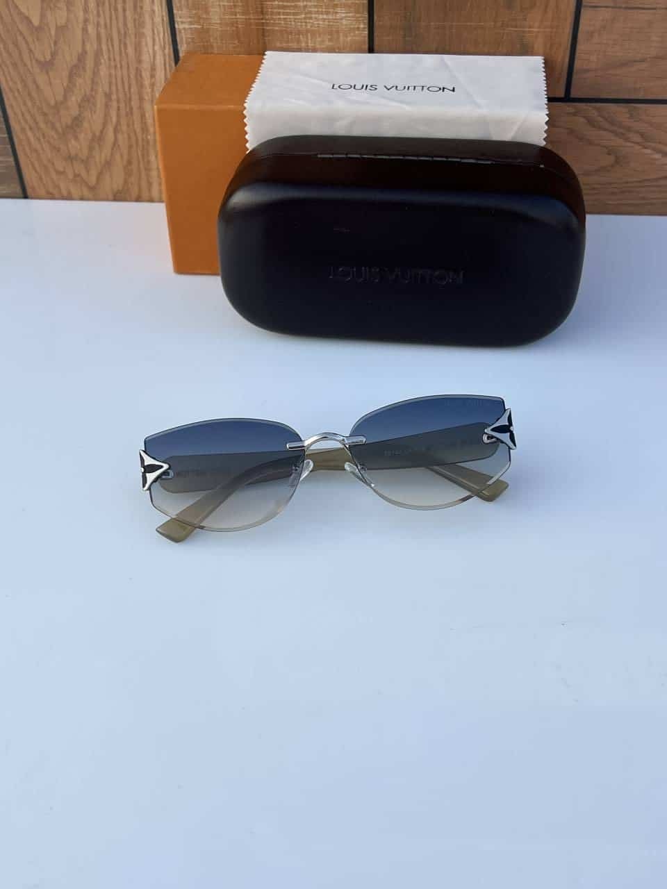 Louis_vuitton_58142_sea_green