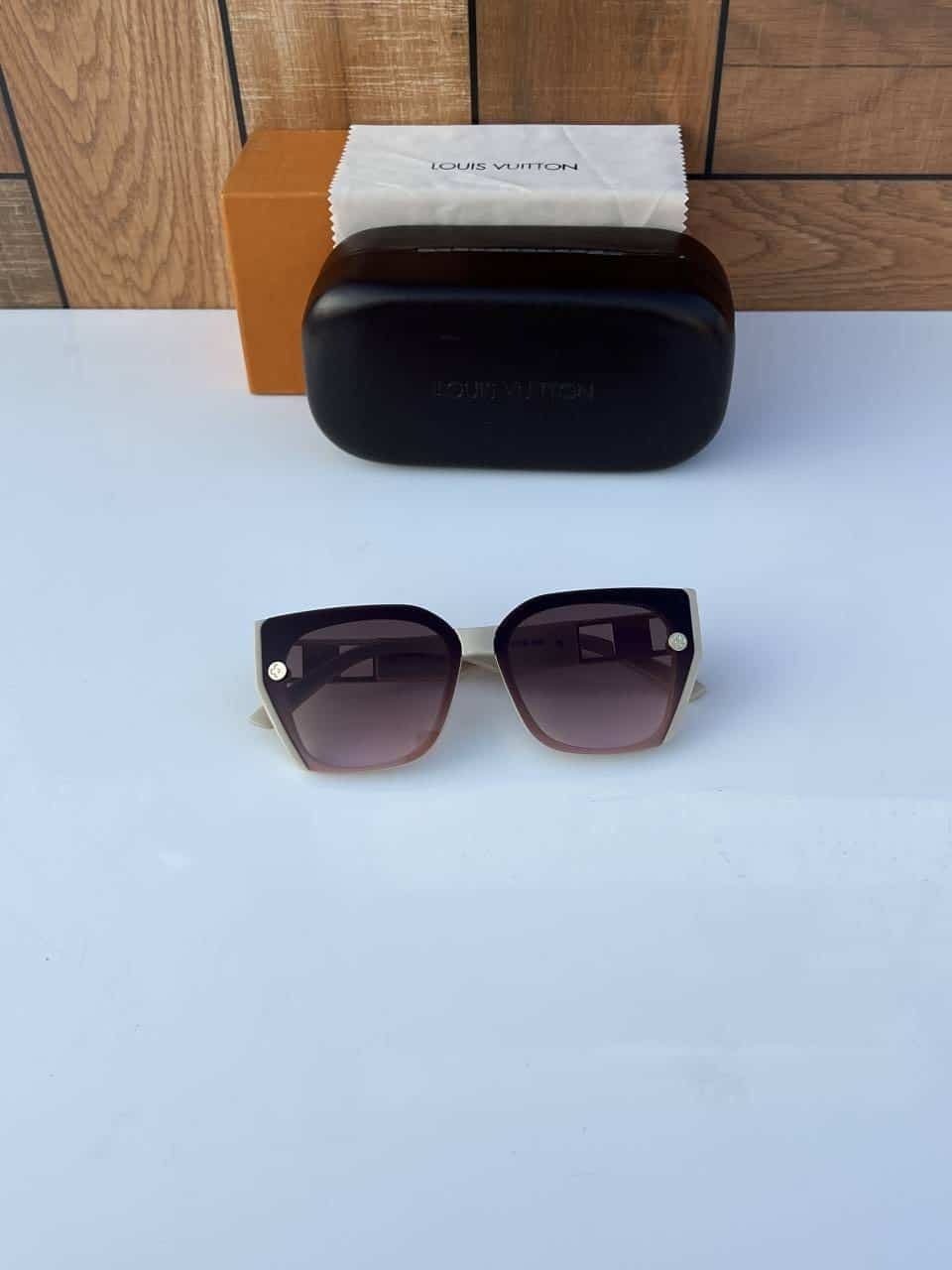 Louis_vuitton_58124_cream_brown