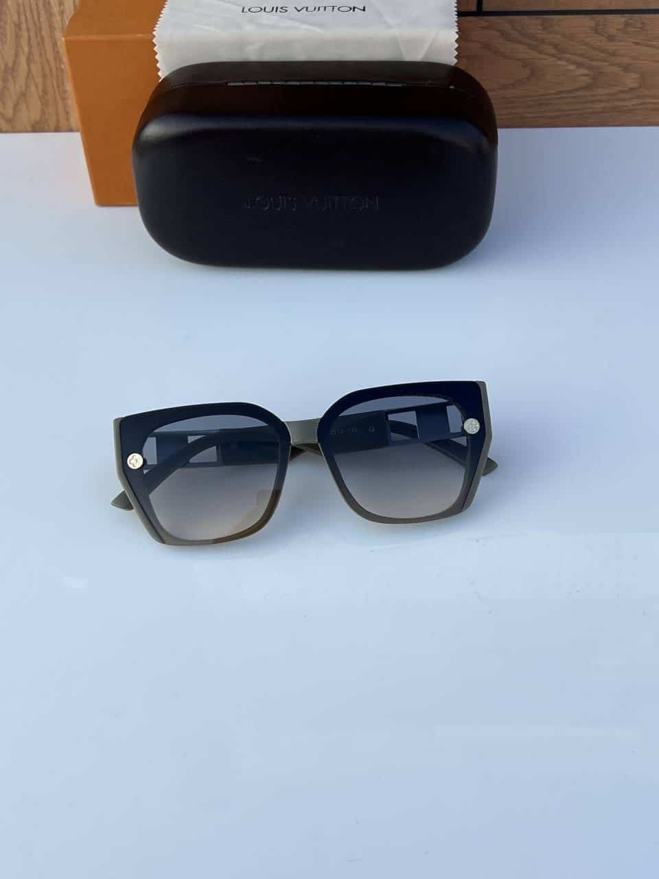 Louis_vuitton_58124_green