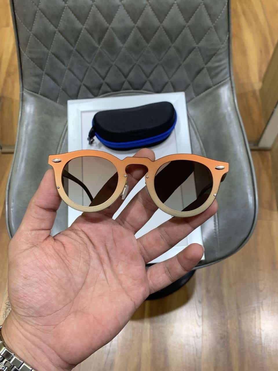 Round_changeable_5201_gold_brown_shaded