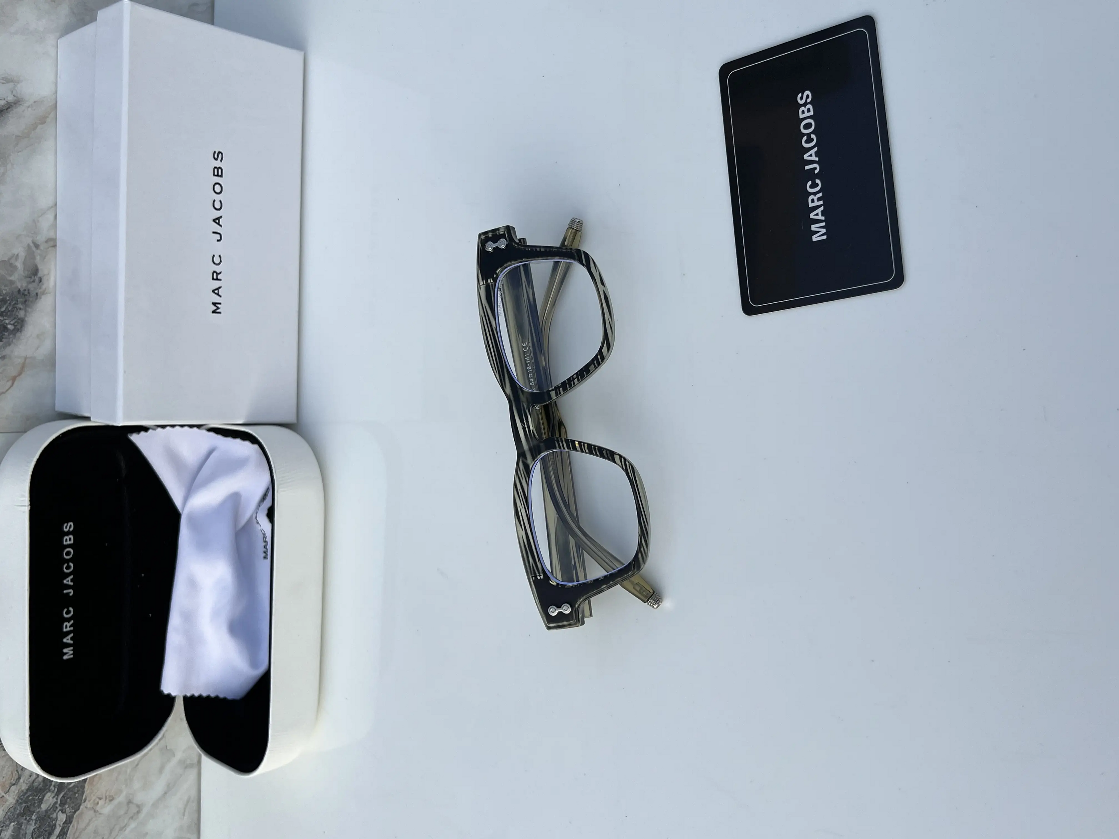 Marc_jacobs_1142_green_plano