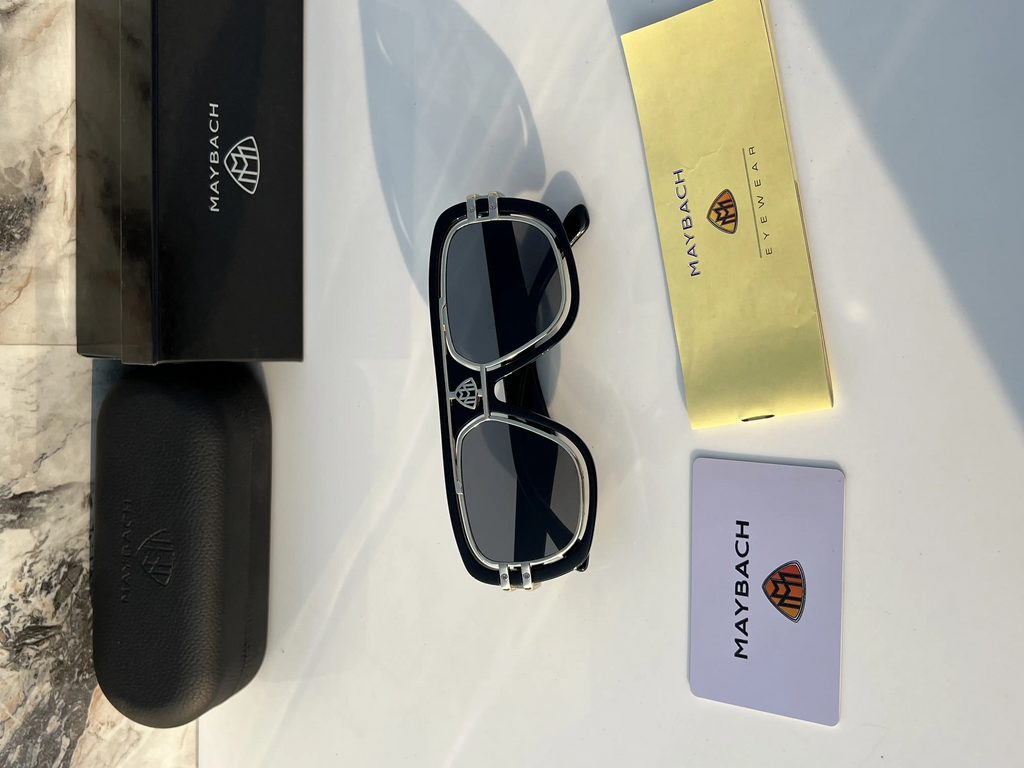 Maybach_7339_black_gold