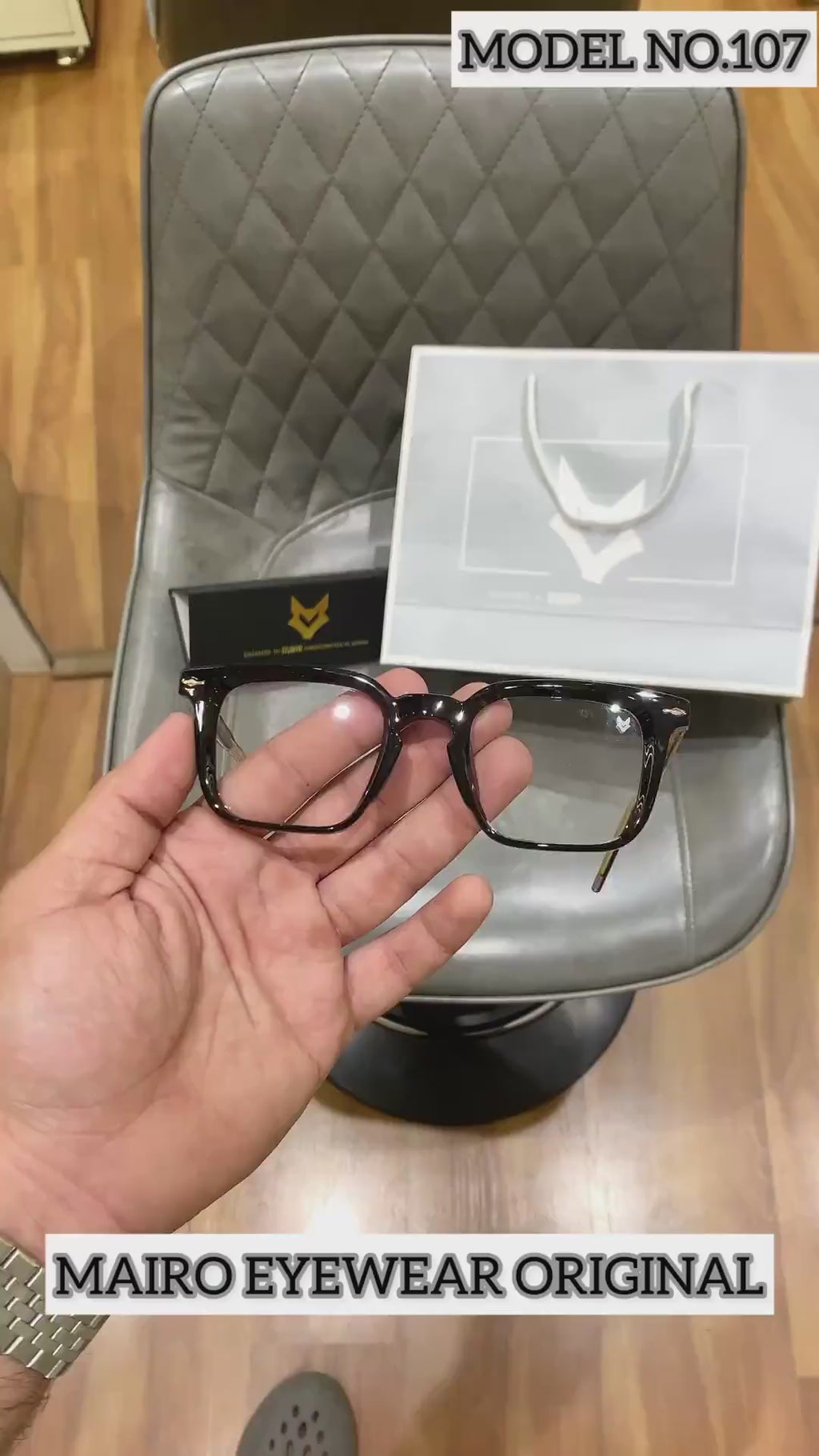 Mairo 107 black plano